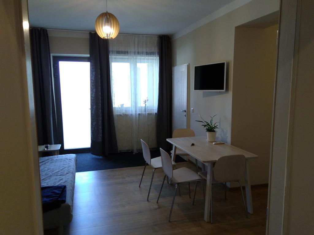 Sabines Apartments Ferienwohnungen Frauenkirchen Exteriér fotografie